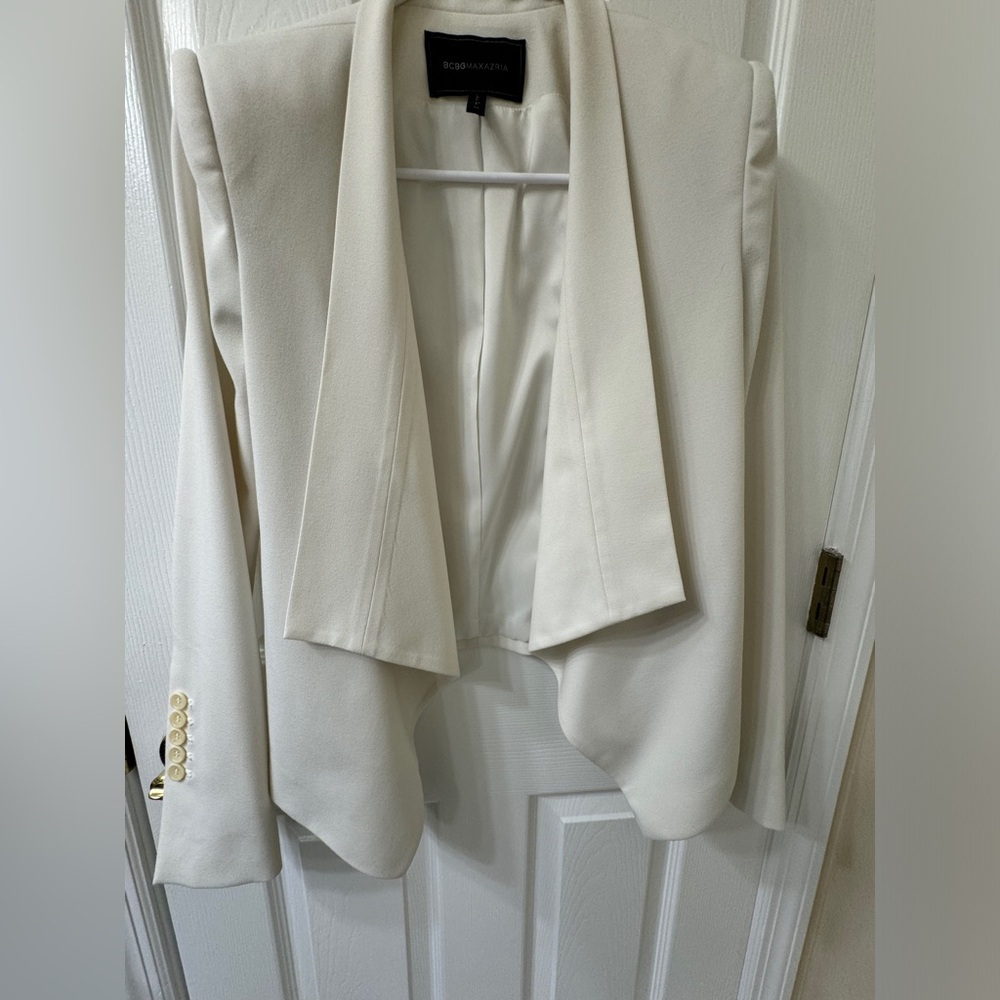 BCBGMaxazria White Blazer XS